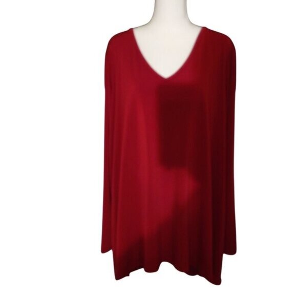 Kate & Mallory Burgundy V-Neck Cold Shoulder Tunic Top With Chain Detail 3X Poly - Picture 2 of 7